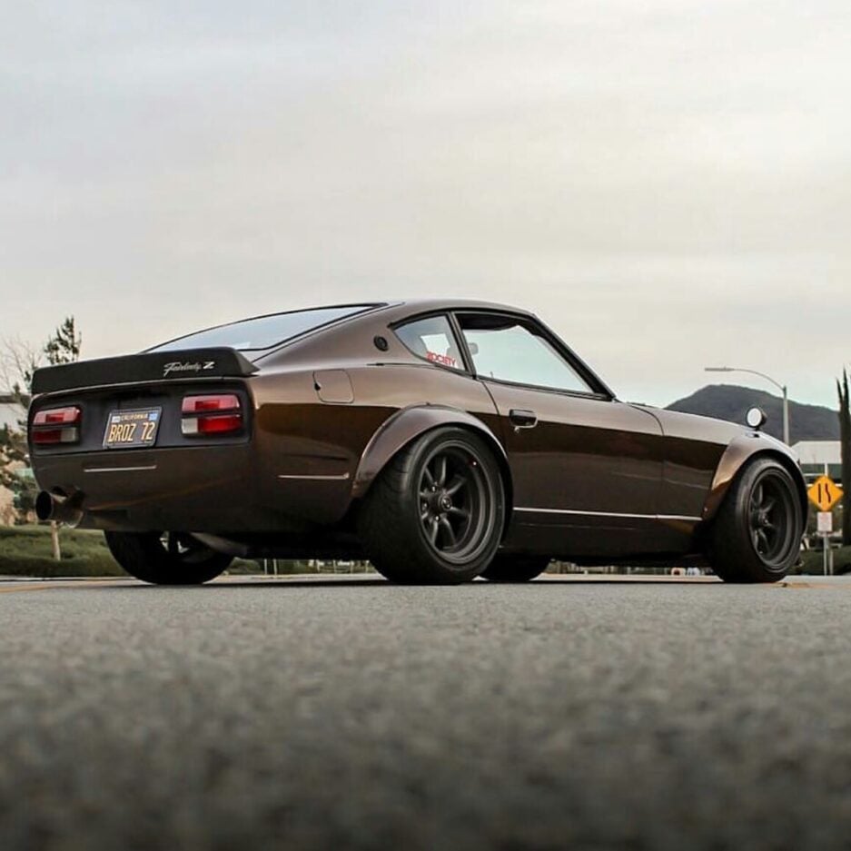 Datsun Widebody fenfer flares